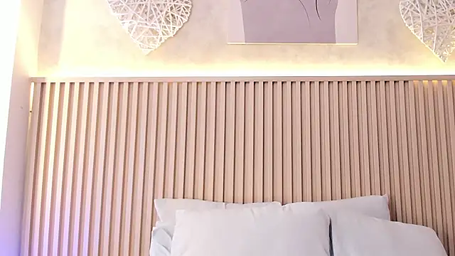 daiana curly online show from 21, 3, 2026