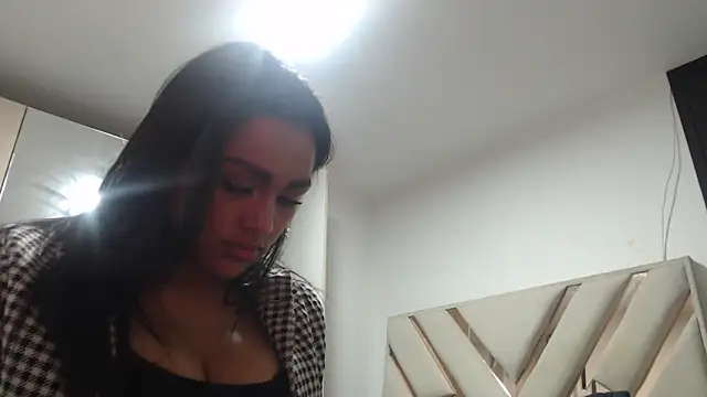 fairylatin222 online show from 14, 11, 2025