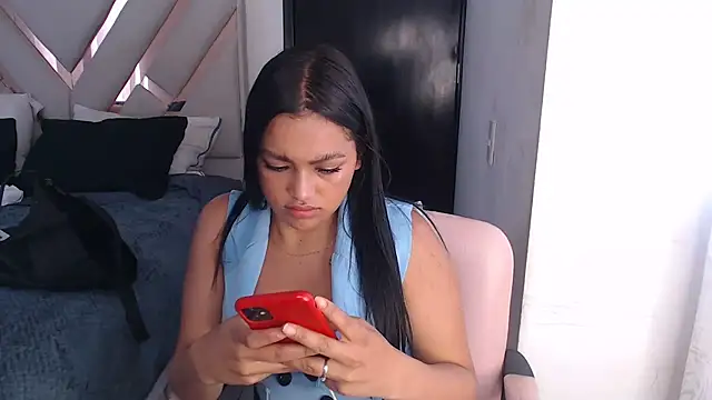 fairylatin222 online show from 3, 10, 2025