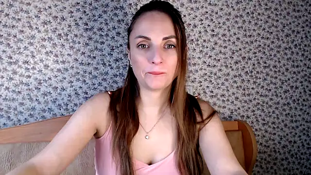 Snapshot of Tinadream20 chatting on 25, 11, 2025 Tinadream20 online show from 25, 11, 2025