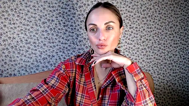 Snapshot of Tinadream20 chatting on 18, 9, 2025 Tinadream20 online show from 18, 9, 2025