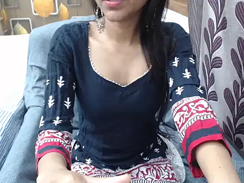 Sassy Myra online show from 15, 2, 2025