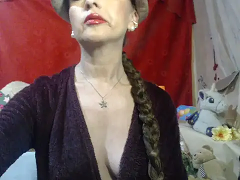 hottieperla online show from 25, 9, 2025