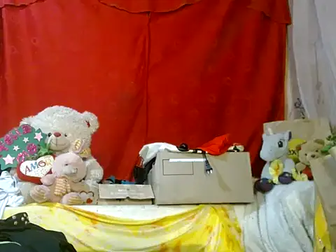 hottieperla online show from 12, 5, 2026