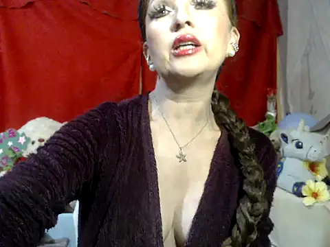 hottieperla online show from 7, 10, 2025