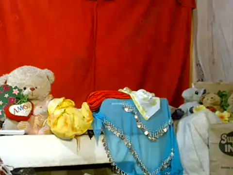 hottieperla online show from 11, 7, 2026