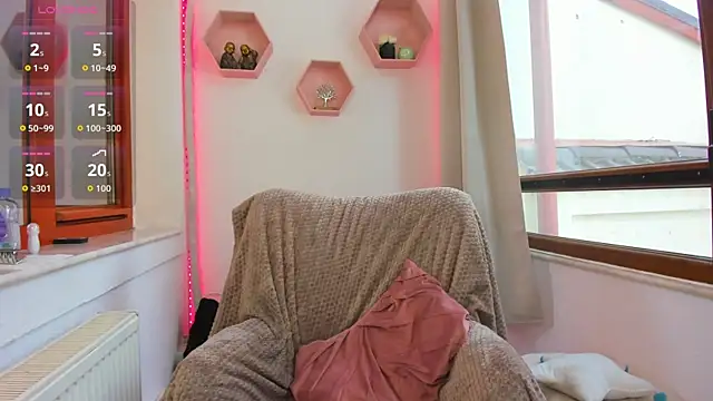 Awesome Jolie online show from 10, 4, 2026