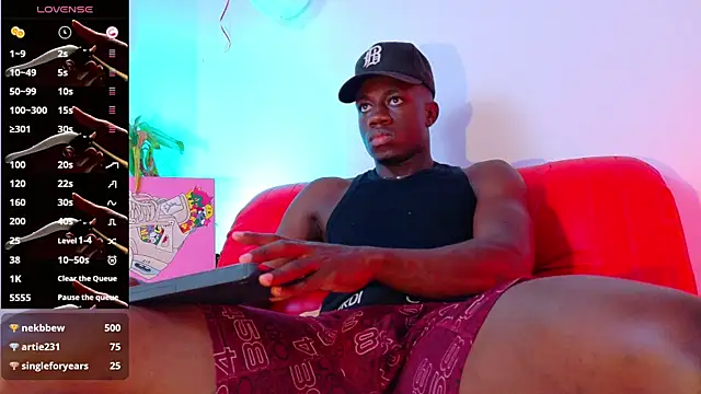 Snapshot of mike_wallace chatting on 4, 3, 2025 mike wallace online show from 4, 3, 2025