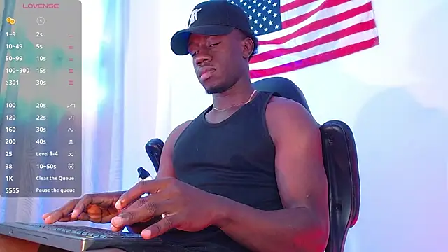 mike wallace online show from 17, 12, 2025