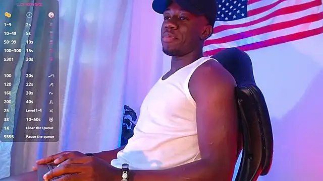 Snapshot of mike_wallace chatting on 28, 10, 2025 mike wallace online show from 28, 10, 2025