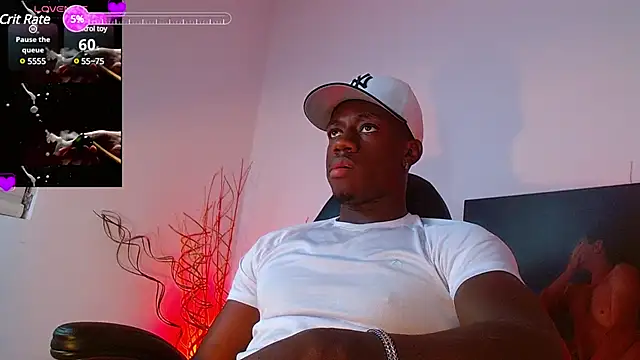 Snapshot of mike_wallace chatting on 13, 2, 2025 mike wallace online show from 13, 2, 2025