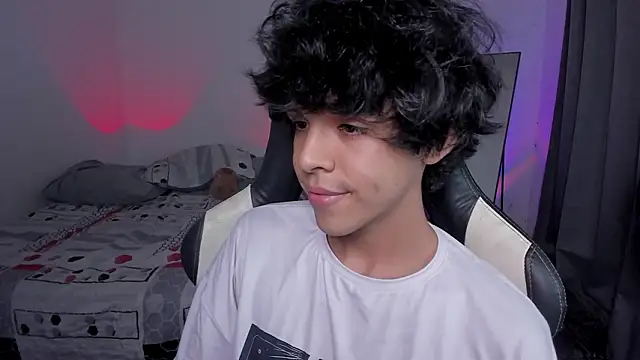 Snapshot of Alan26_ chatting on 2, 2, 2026 Alan26 online show from 2, 2, 2026