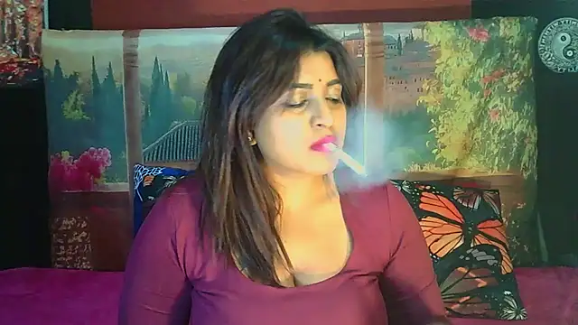 RoyalIndianCreamPuff online show from 24, 7, 2026