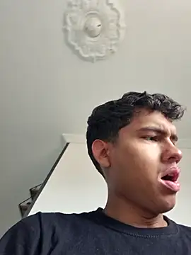 Snapshot of xrobXstax chatting on 20, 9, 2025 xrobXstax online show from 20, 9, 2025