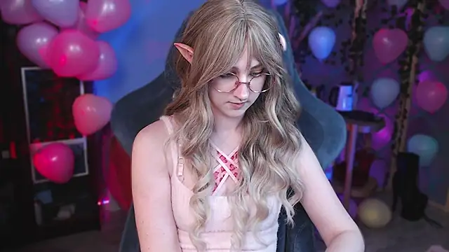 Snapshot of Rory_Pink chatting on 14, 2, 2025 Rory Pink online show from 14, 2, 2025