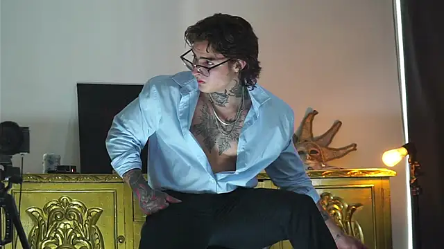 dantecoppolaa  online show from 27, 9, 2025