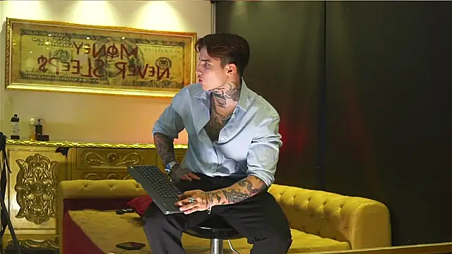 Snapshot of dantecoppolaa_ chatting on 30, 6, 2026 dantecoppolaa online show from 30, 6, 2026
