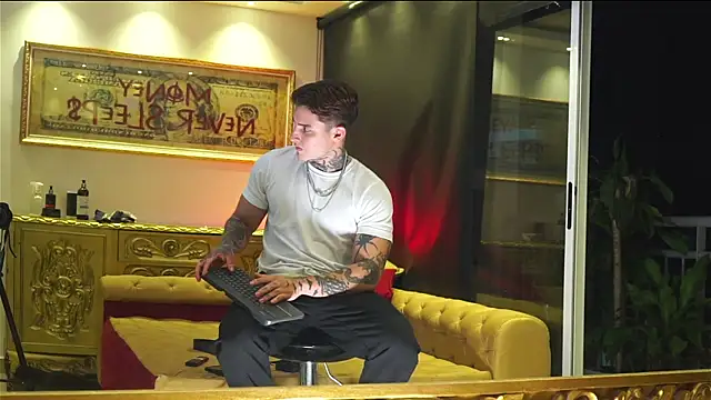 dantecoppolaa  online show from 2, 6, 2026