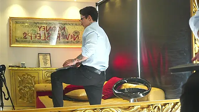 dantecoppolaa  online show from 8, 2, 2026