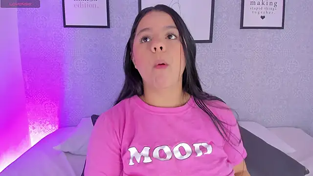 Natasha harper online show from 5, 11, 2025