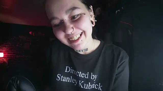 Snapshot of MoorderxDoll chatting on 9, 2, 2025 MoorderxDoll online show from 9, 2, 2025