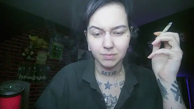 Snapshot of MoorderxDoll chatting on 28, 2, 2026 MoorderxDoll online show from 28, 2, 2026