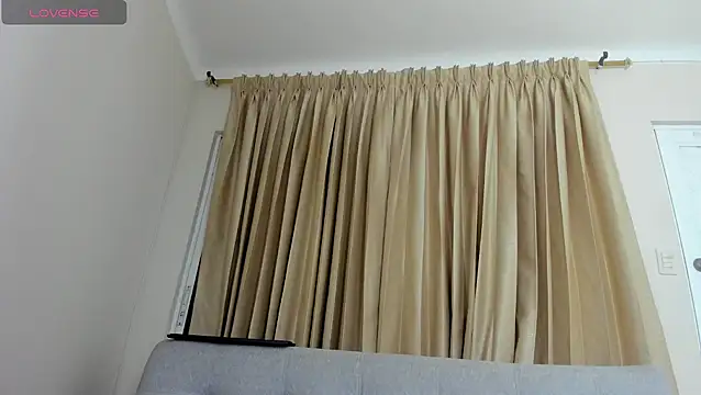 AliciaMiilf online show from 22, 9, 2025