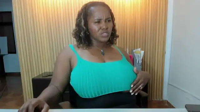 AliciaMiilf online show from 11, 2, 2025