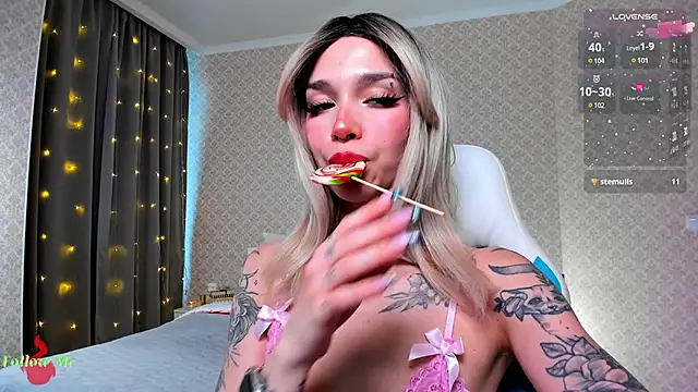 LeylaNoiry online show from 28, 2, 2025