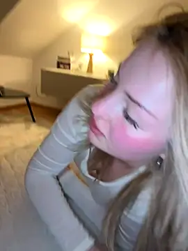 shymasha online show from 23, 10, 2025