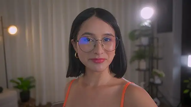 Miss beee online show from 9, 1, 2025