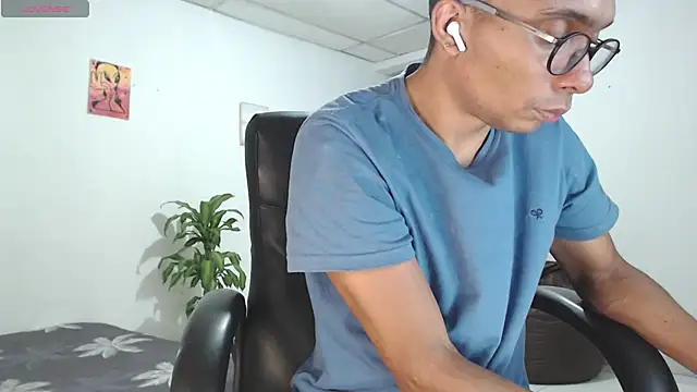 Aaronblack1  online show from 8, 1, 2026