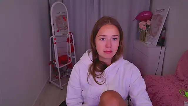 Snapshot of LovelyJessie chatting on 18, 2, 2026 LovelyJessie online show from 18, 2, 2026