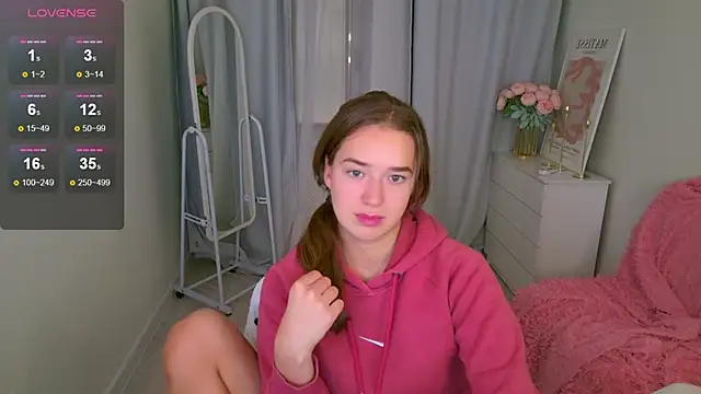 LovelyJessie online show from 18, 11, 2025