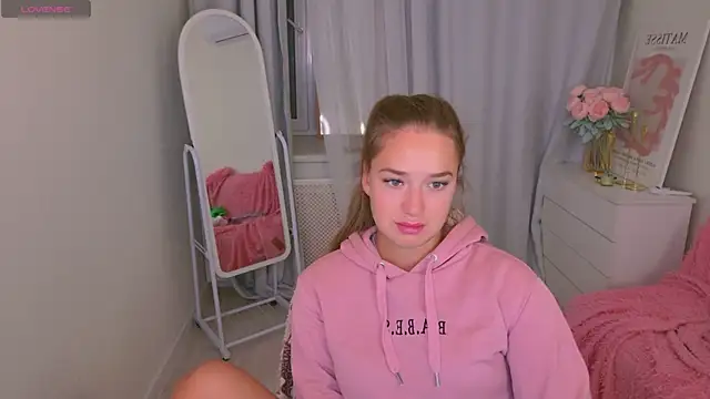 LovelyJessie online show from 3, 10, 2025