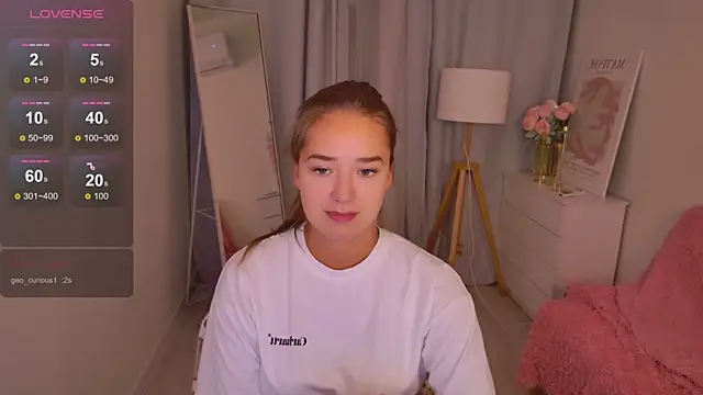LovelyJessie online show from 10, 4, 2026