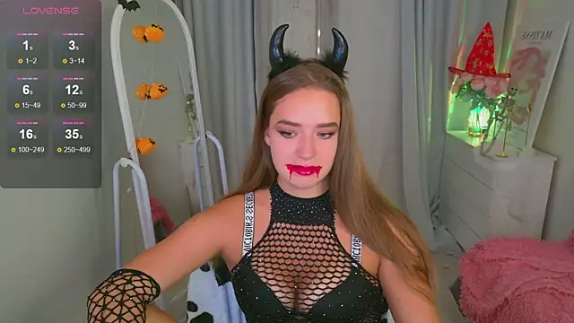 LovelyJessie online show from 31, 10, 2025