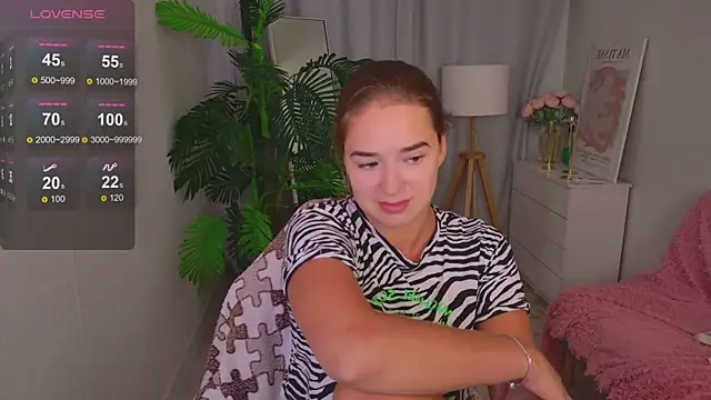 LovelyJessie online show from 23, 6, 2026
