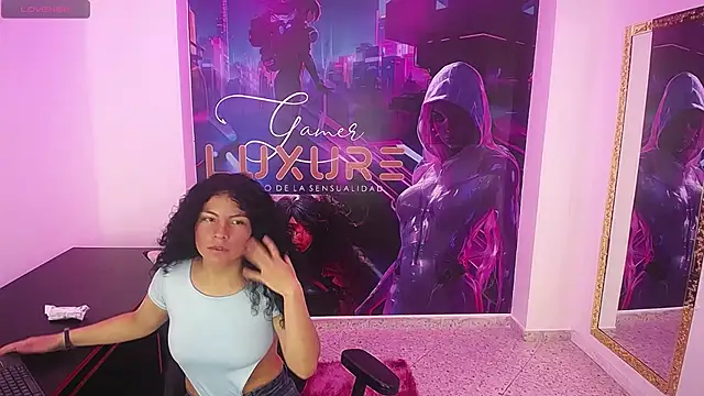 zoe martin4 online show from 31, 1, 2025