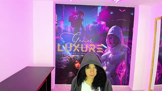 zoe martin4 online show from 28, 1, 2025