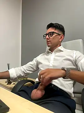 masterboss  online show from 9, 9, 2025