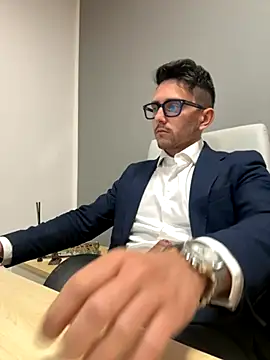 masterboss  online show from 5, 11, 2025