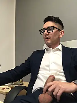 masterboss  online show from 15, 4, 2026