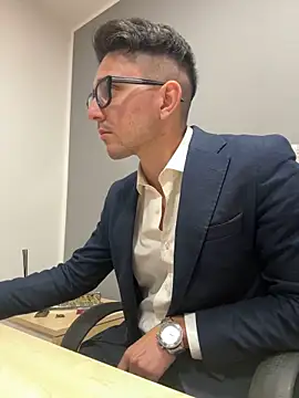 masterboss  online show from 10, 10, 2025