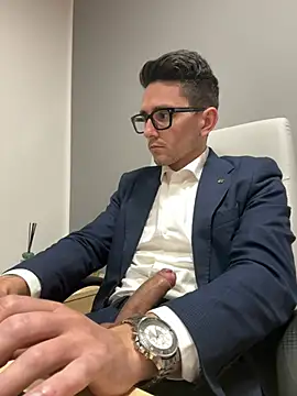 masterboss  online show from 8, 1, 2025