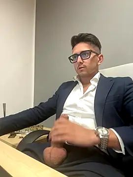 masterboss  online show from 13, 10, 2025