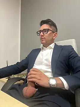 masterboss  online show from 3, 11, 2025