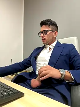 masterboss  online show from 7, 11, 2025