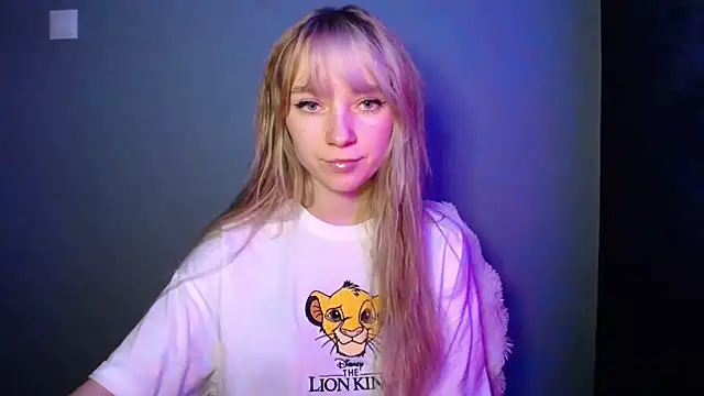 LuciaYoung online show from 27, 11, 2025