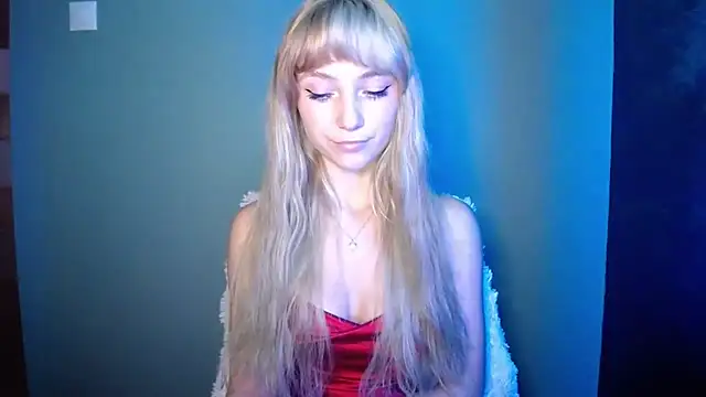 LuciaYoung online show from 24, 9, 2025